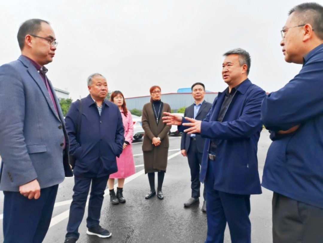 恒達資訊丨縣政協黨組書記蒞臨我司考察調研